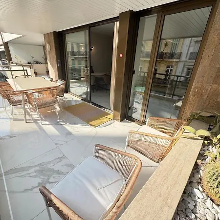 Apartment Stunning 3 Bedrooms With Terrace In Gray D'albion Cannes