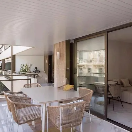 Apartment Stunning 3 Bedrooms With Terrace In Gray D'albion Cannes