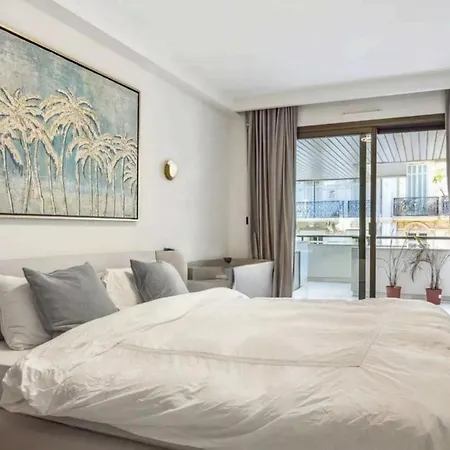 Apartman Stunning 3 Bedrooms With Terrace In Gray D'albion