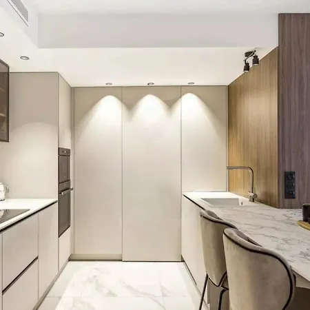 Apartment Stunning 3 Bedrooms With Terrace In Gray D'albion Cannes